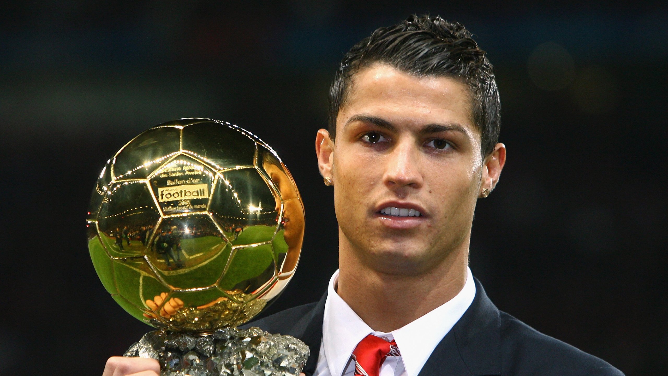 中国足球产业融合创新发展联盟成立，推动多行业协作，中国足球产业的现状分析