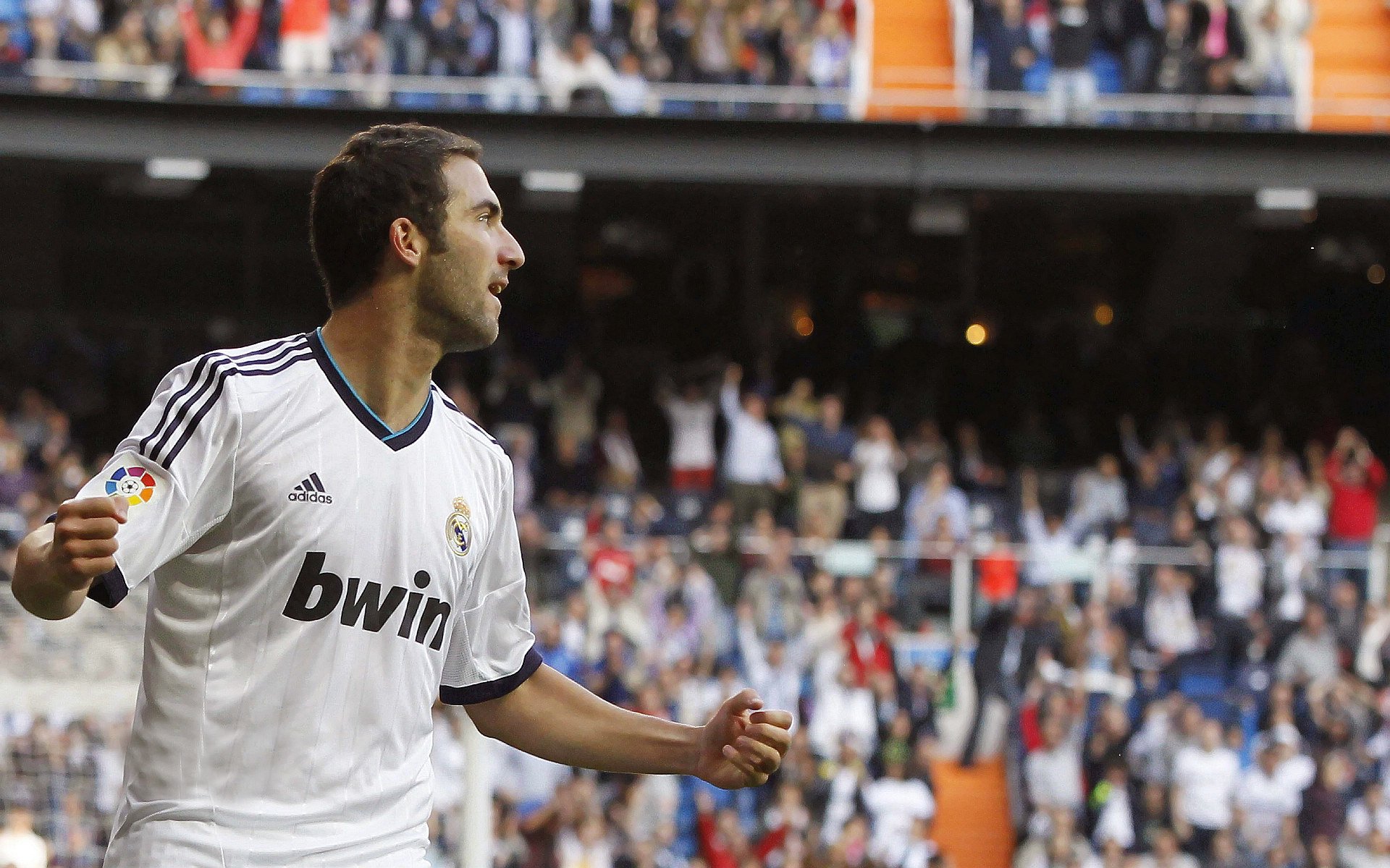 江苏舜天客场击败武汉卓尔，豪取胜利