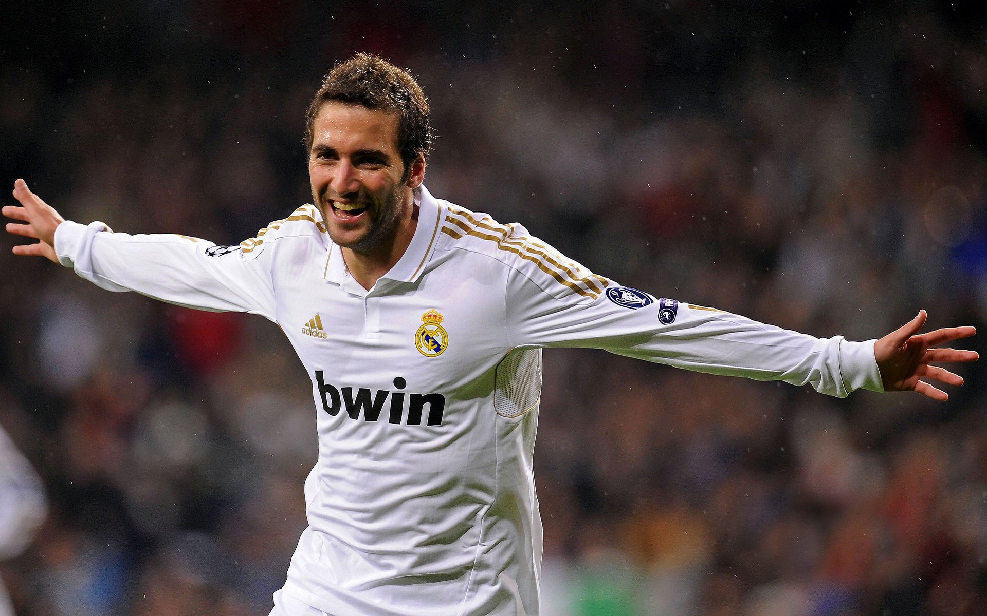 流媒体巨头布局电竞：多平台联动带来全新观看体验，电竞行业媒体